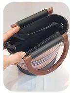 کد 714 کیف دستی دوشی دخترانه مدل دسته چوبی - Image 6
