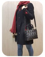 کد 1492 کیف دستی دوشی زنانه طرح دوخت - Image 2