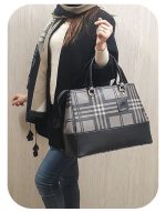 کد 1737 کیف دستی دوشی سایز بزرگ زنانه مدل لوریس - Image 2