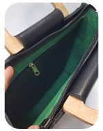 کد 1852 کیف دستی دوشی دسته چوبی مدل تلما - Image 4