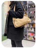 کیف دوشی زنانه مدل ایتالی کد 3025 - Image 15